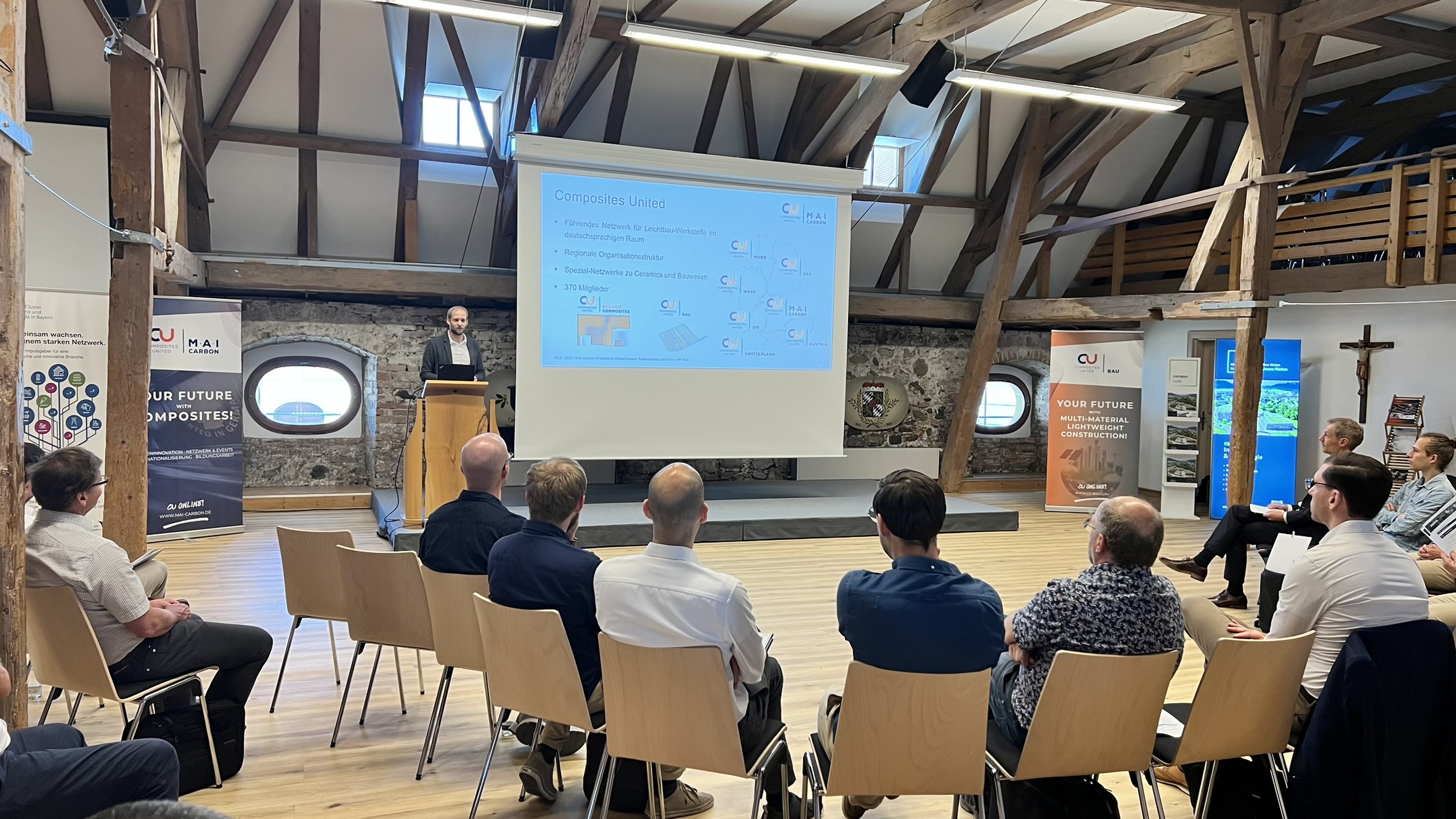 Teilnehmer des Fachforums CrossConnect