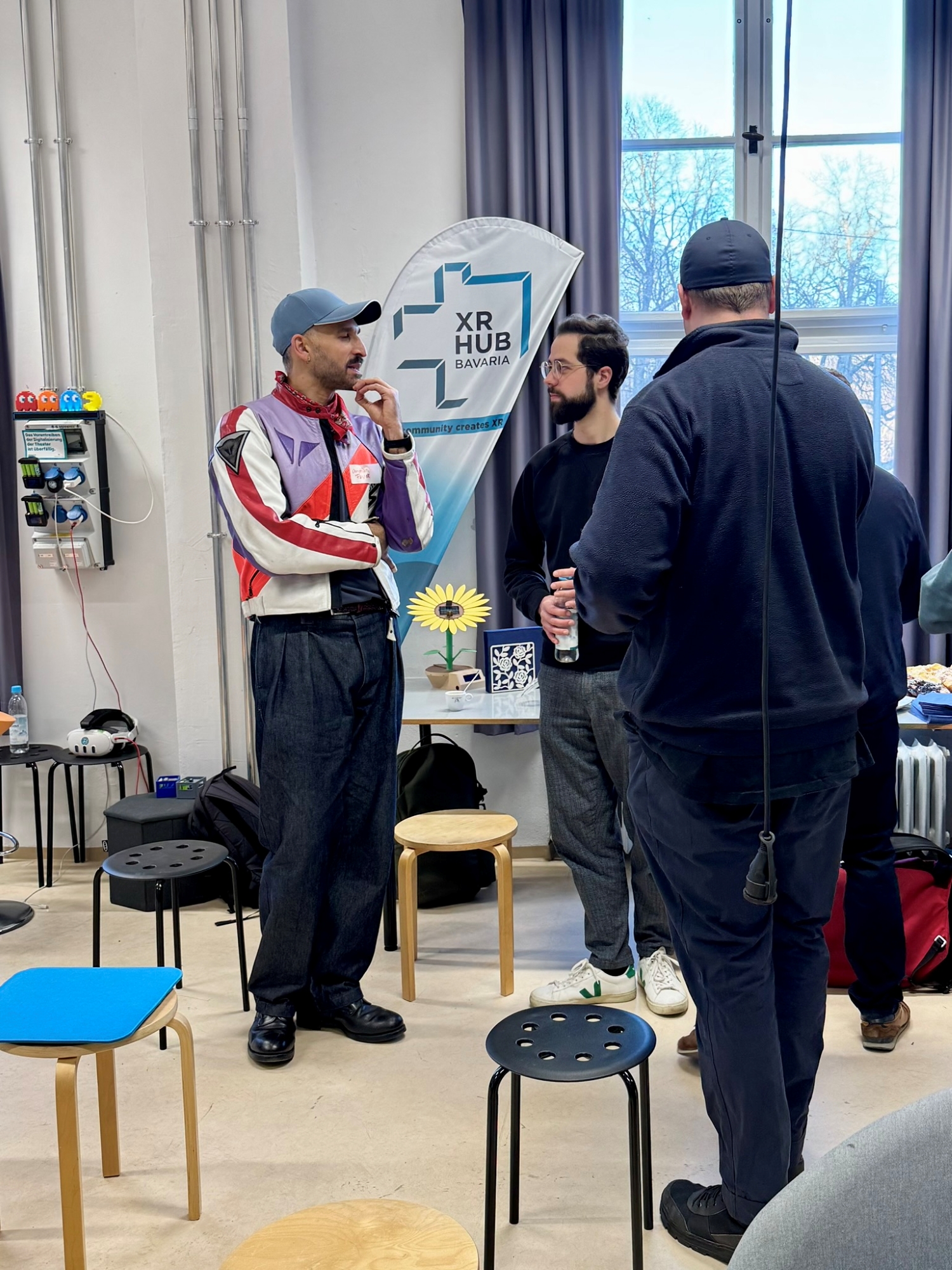 Christian Fayek und Felix Laarman im Austausch