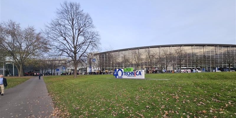 Blick auf das Messegebäude der Agritechnica in Hannover