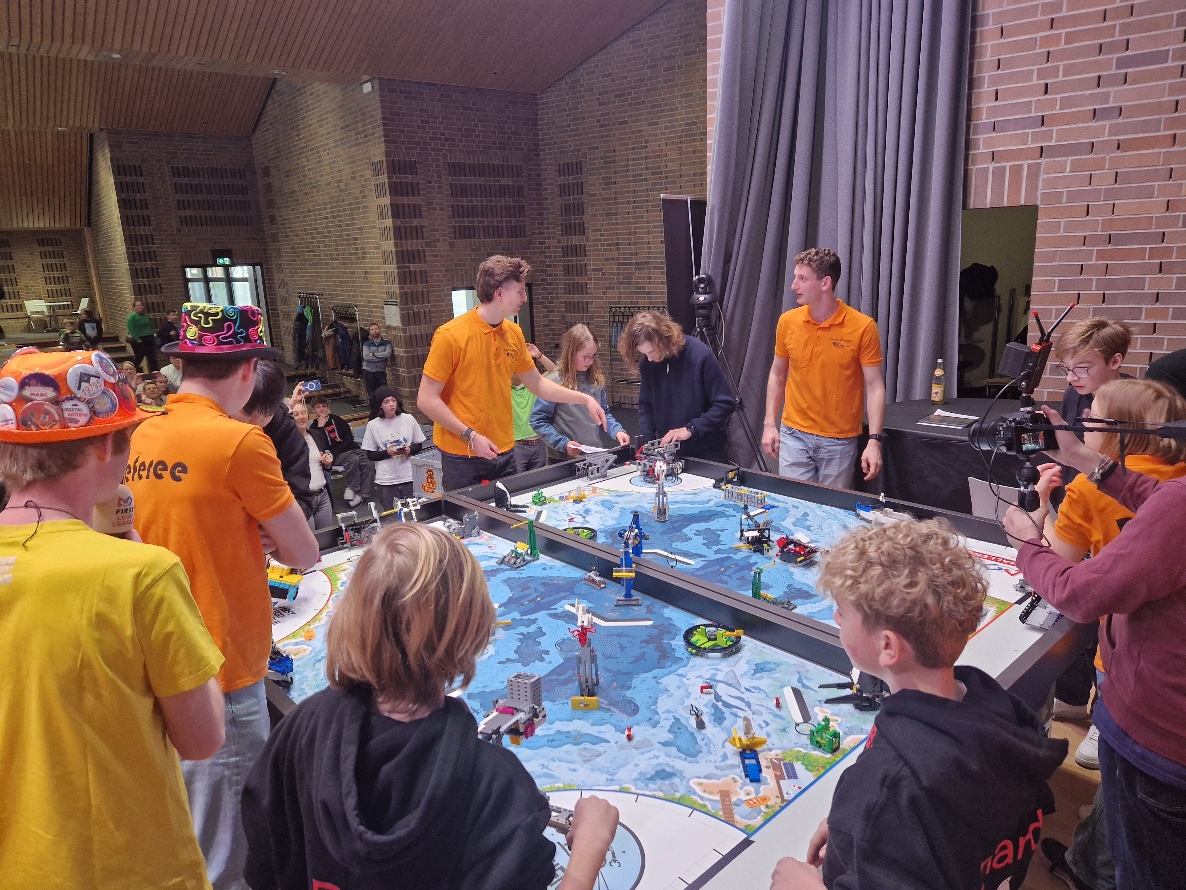 9-16-Jährige starten in die neue Saison der FIRST LEGO League  
