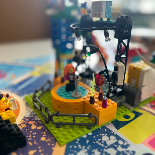 Lego Modell der Uni Augsburg 