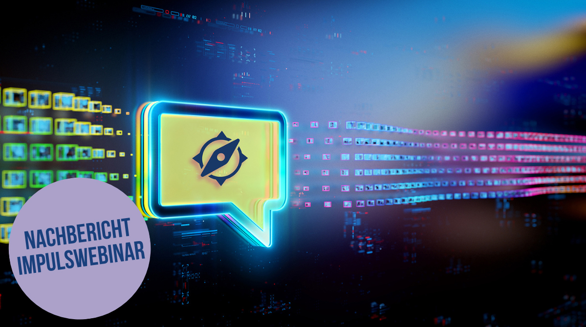 Sprechblase vor Kachelhintergrund und Überschrift Nachbericht Impulswebinar