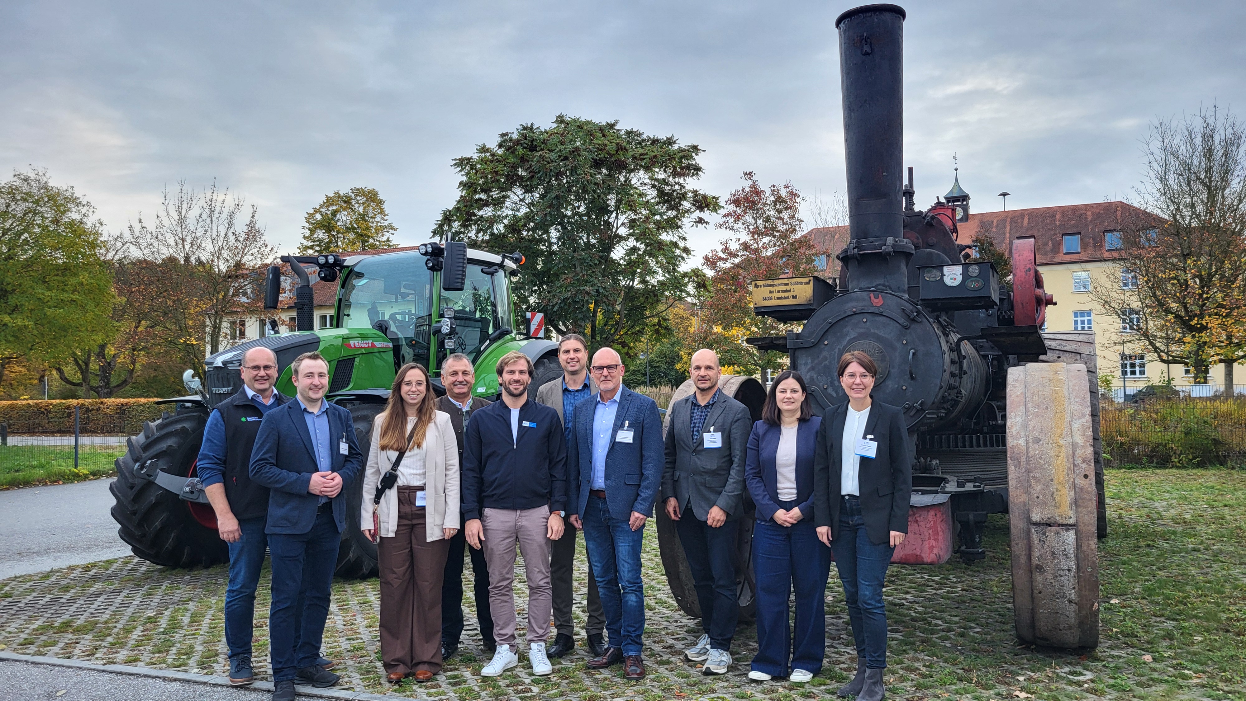 Gruppenbild des KNeDL-Teams mit 8 Personen