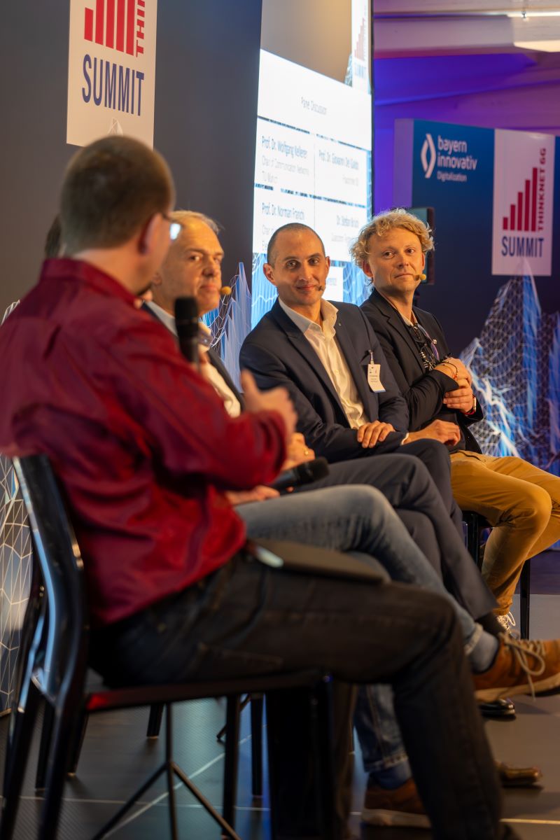 The Closing Panel with the new Core-Team of the Thinknet 6G.