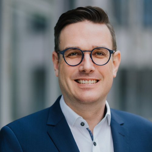 Das Bild zeigt Matthias Krings von der IAV GmbH