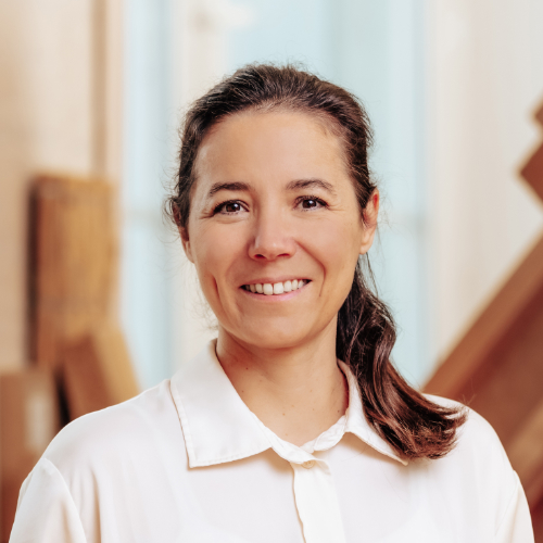 Porträtfoto von Stefanie Althammer