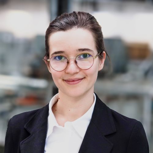Porträt von Justine Frioux