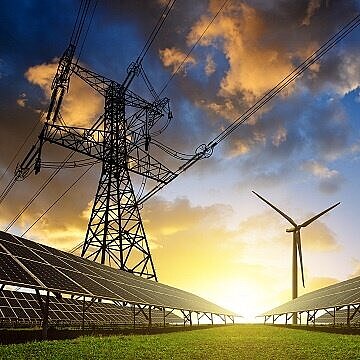 Meta secures 200 MW solar project from RWE: Bayern Innovativ