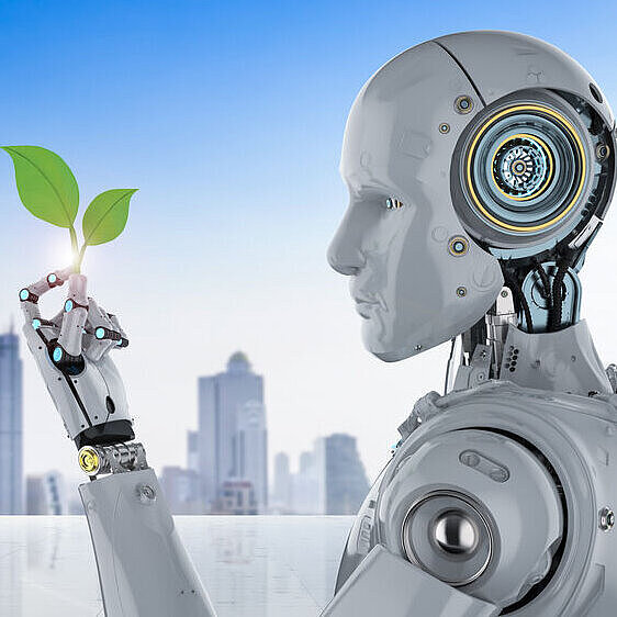 huhumanoider Roboter, der vor einer stilisierten Skyline einer Großstadt, eine kleine Pflanze mit zwei grünen Blättern hält