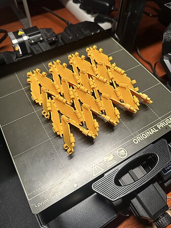 Maximale Platzersparnis durch Geometrie: Das Objekt im kompakten Transportzustand