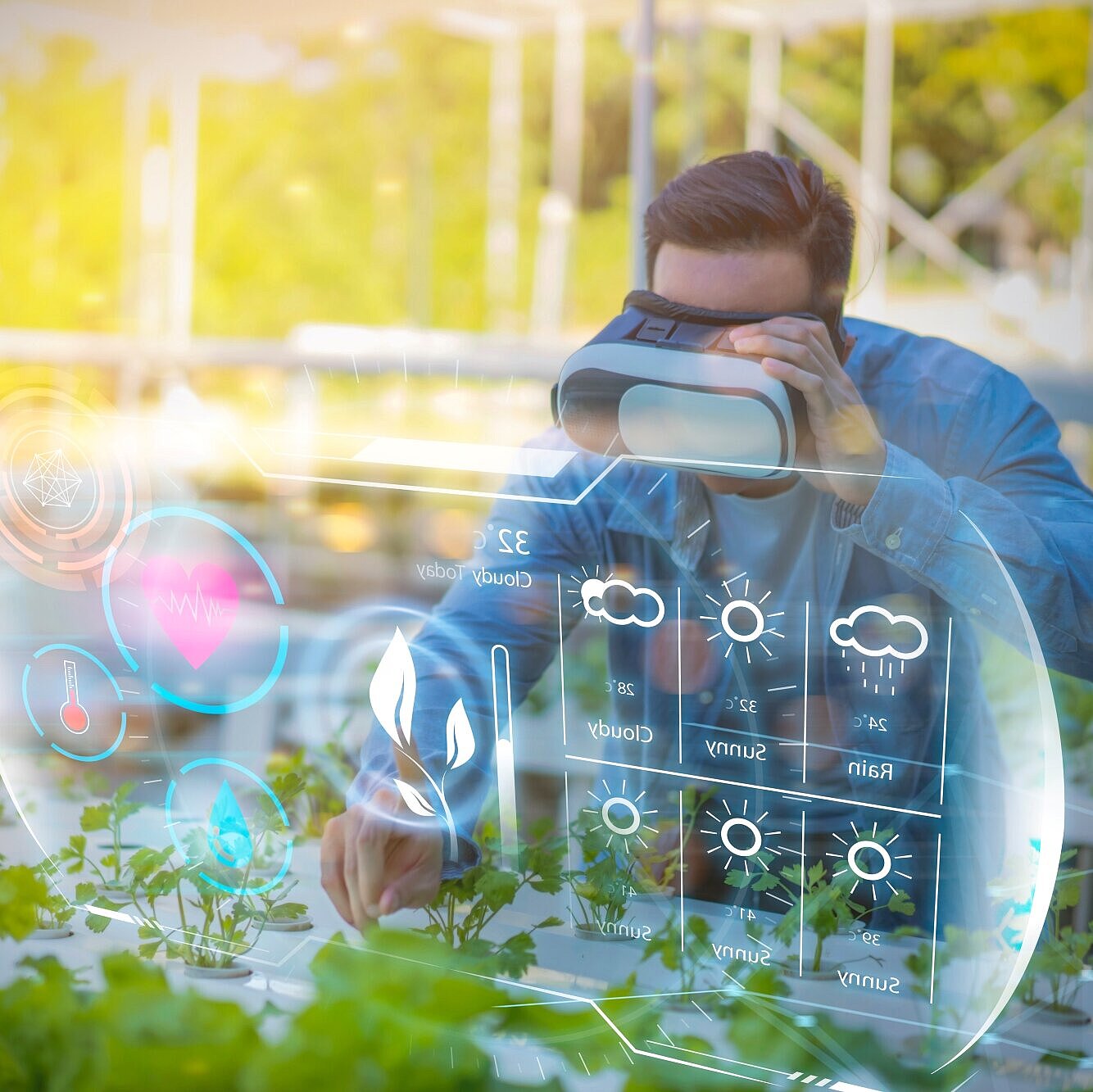 Ein futuristischer Bauer baut hydroponisch Gemüse und Pflanzen an und nutzt dafür eine moderne KI-gestützte Virtual-Reality-VR-Brille, Temperatur- und Feuchtigkeitssensoren zur Wetterkontrolle sowie ein Hologramm mit Informationssymbolen.