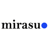 Auf dem Bild ist das Logo von mirasu zu sehen. Es ist in schwarz und Kleinbuchstaben. Hinter dem Wort ist mittig ein blauer Punkt.