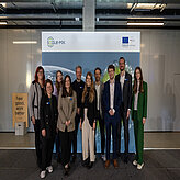 Das Bild zeigt das Team der Bayern Innovativ GmbH auf dem 1. Scale-MX Kongress