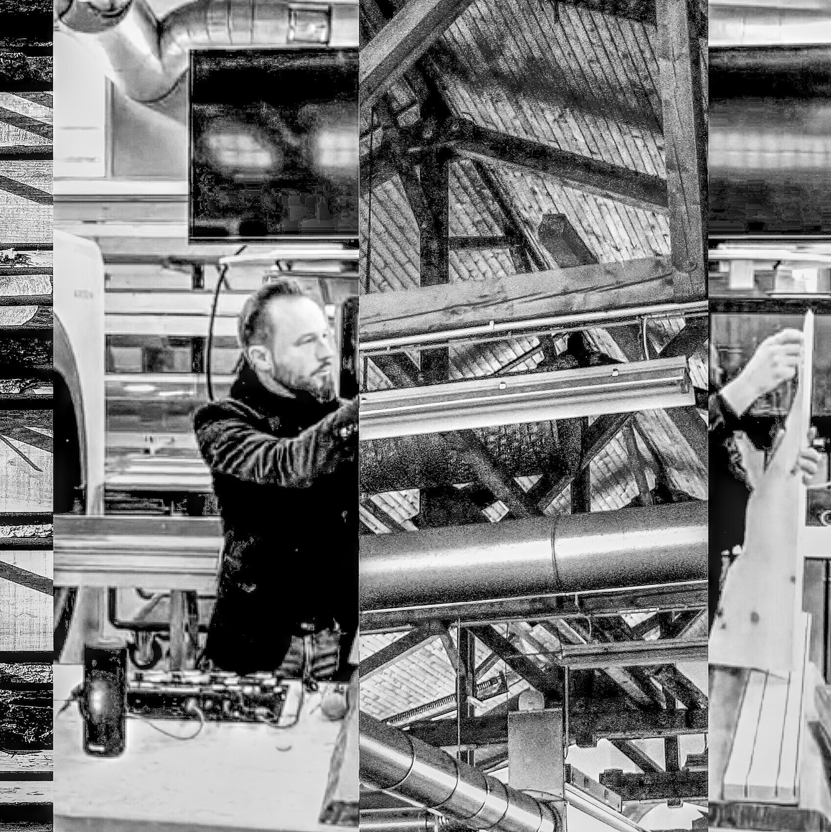 Schwarz-weißes, collageartiges Bild aus vertikalen Streifen, die Holzbalken, Dachkonstruktionen, technische Anlagen und arbeitende Personen zeigen. Die fragmentierte Komposition verbindet handwerkliche Strukturen mit moderner Technik in einem industriellen Umfeld.