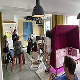 Das Team des Möbelkollektivs Nürnberg im Gespräch