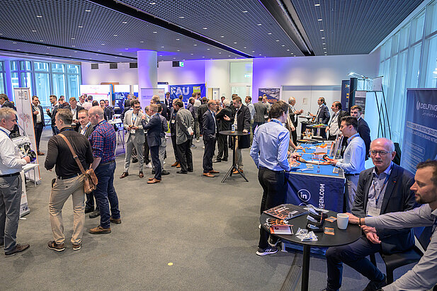 Blick in die Ausstellung beim Kooperationsforum Bordnetze 2025