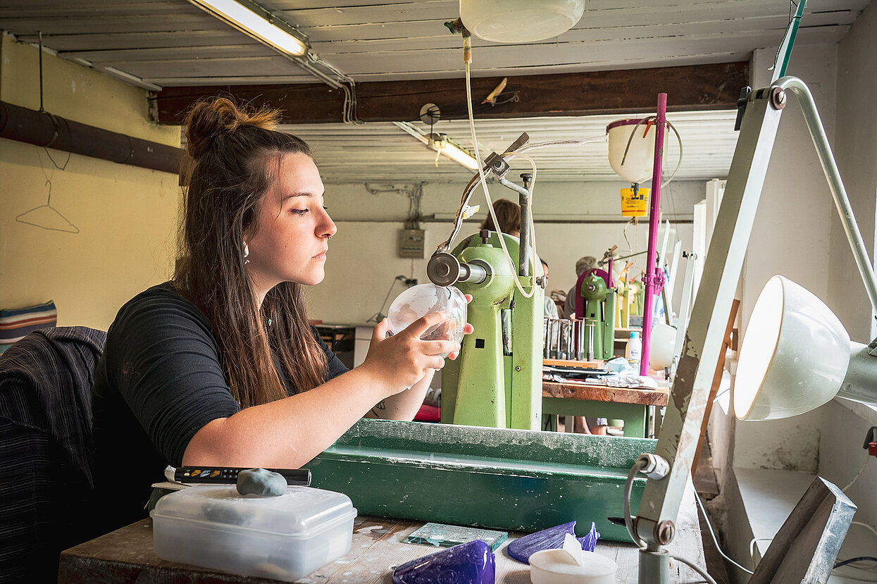 Arbeiten im Gravurstudio