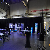 Aussteller- und Essensbereich