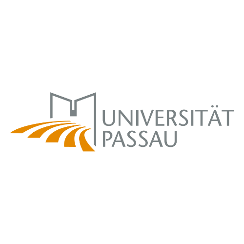 Logo der Universität Passau mit stilisiertem Buch und geschwungenen Linien in Orange neben dem Schriftzug